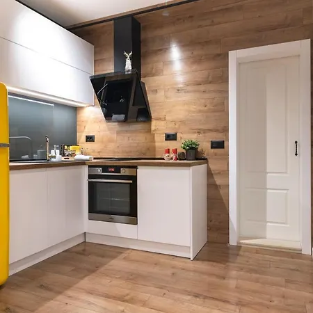 Enjoy Apartment
